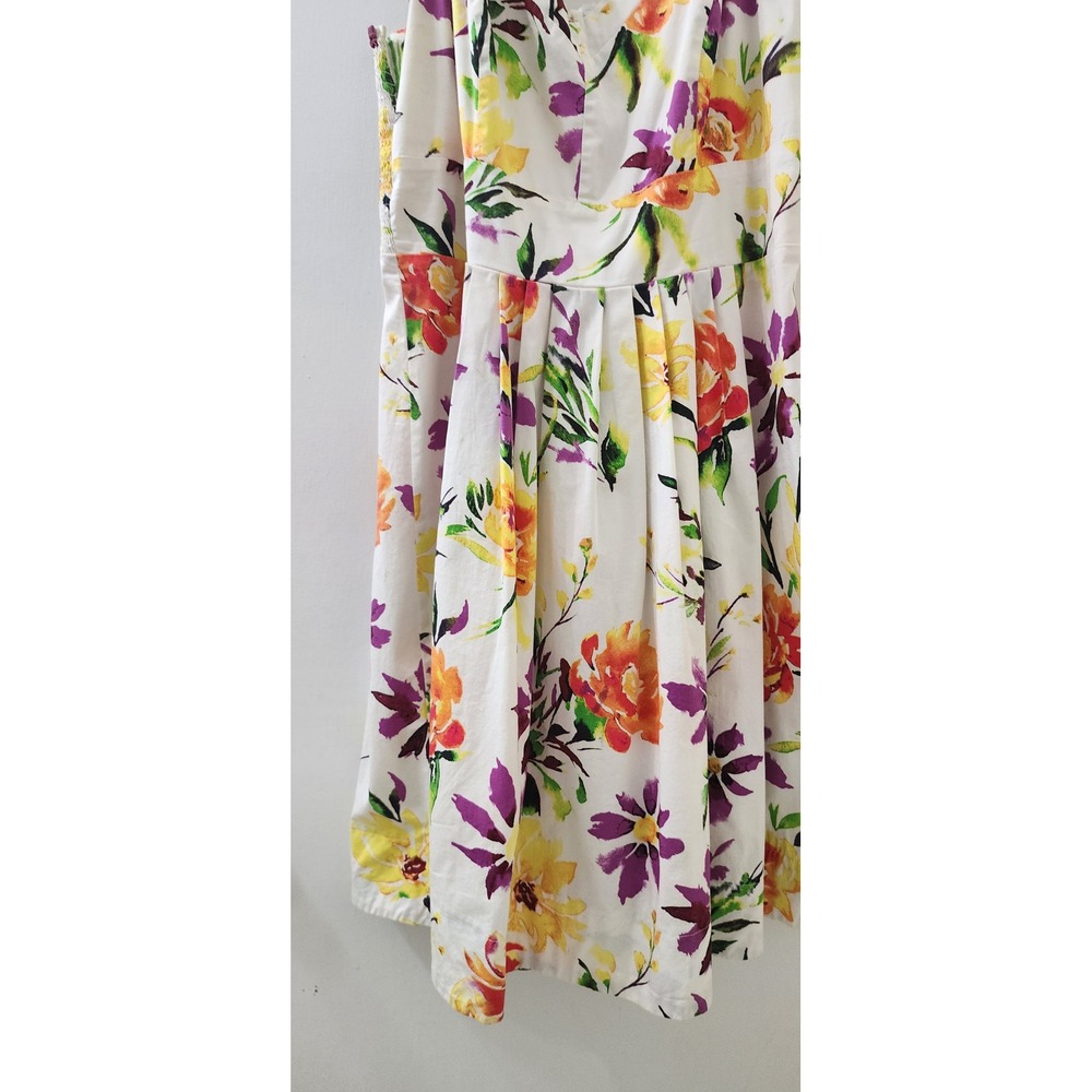 Rush Women XL Floral Fit and Flare Dress White Multicolor V-Neck Smocked Back - Picture 2 of 8